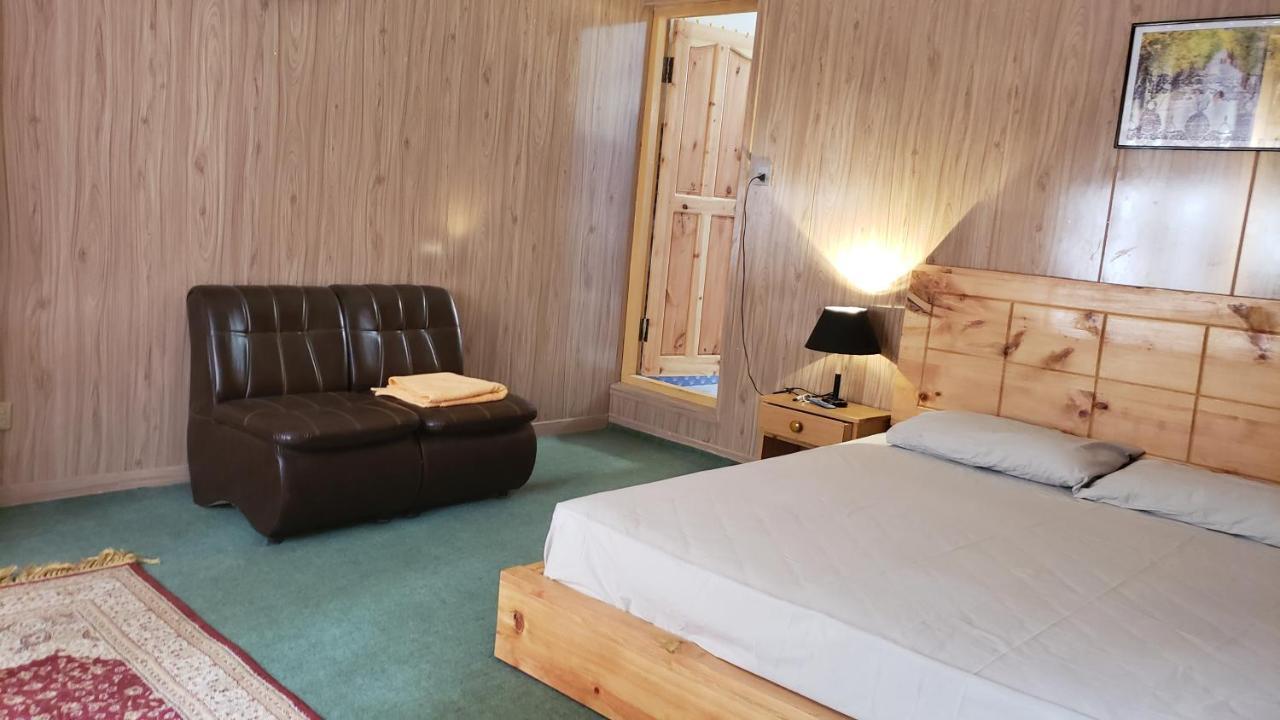 Sehrish Guest House Skardu Eksteriør billede