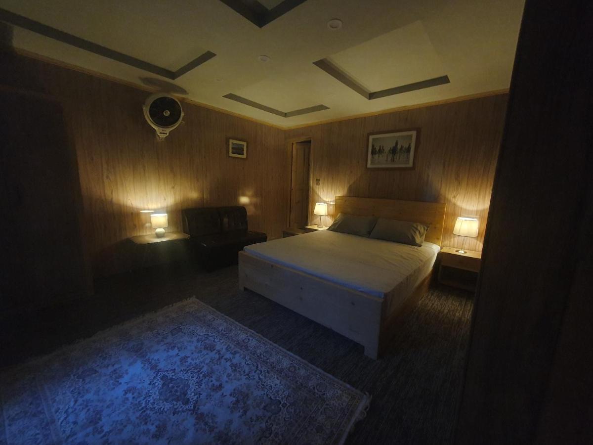 Sehrish Guest House Skardu Eksteriør billede